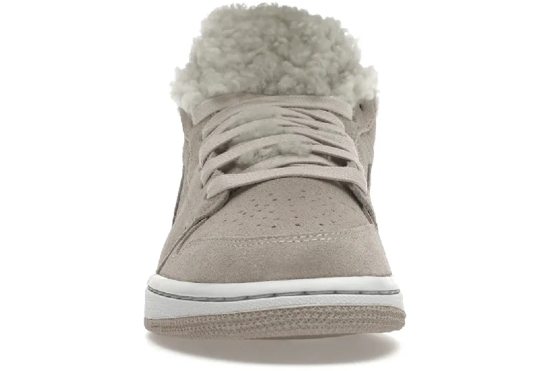 Air Jordan 1 Low SE Sherpa Fleece