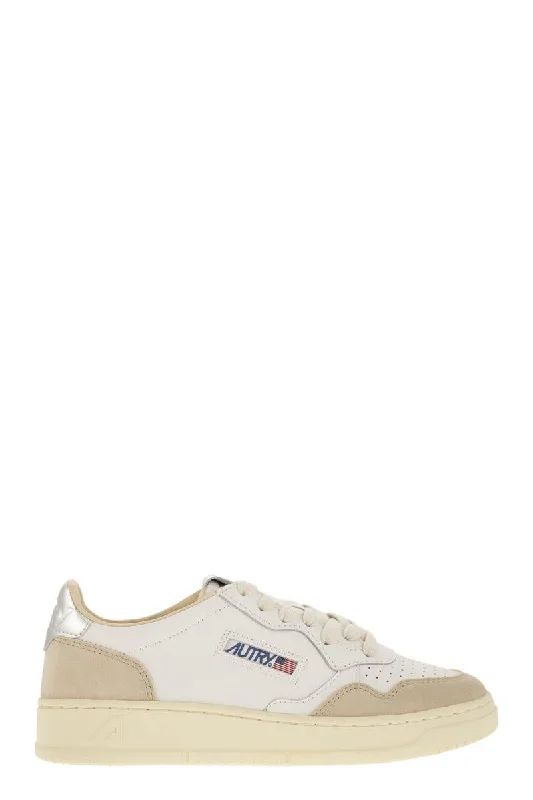 Autry Medalist Low - Leather Sneakers