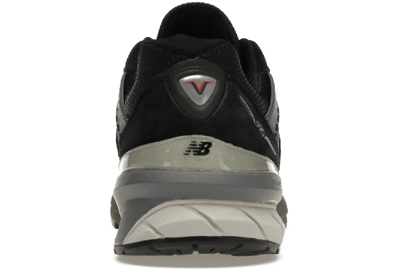 New Balance 990v5 Black