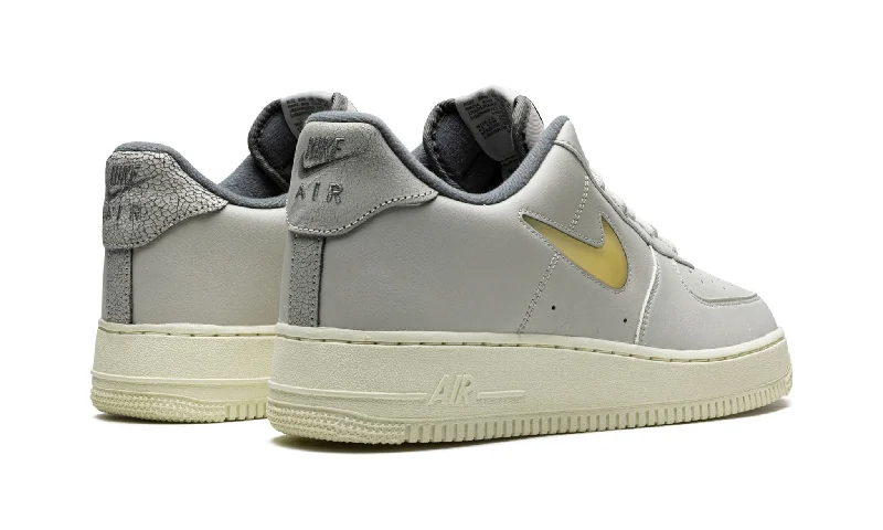 Nike Air Force 1 Low Light Bone and Coconut Milk