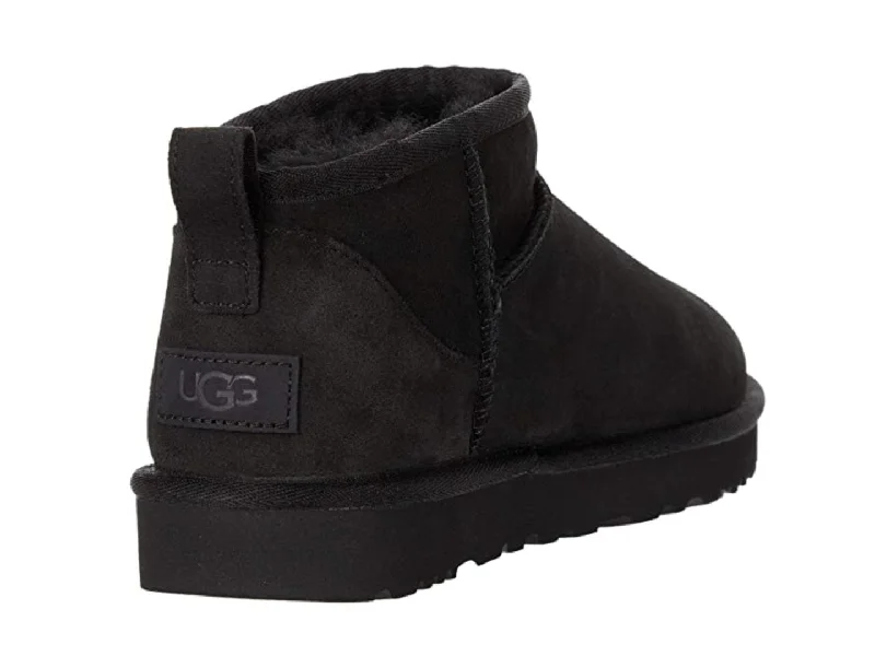 Ugg: Ultra Mini in Black