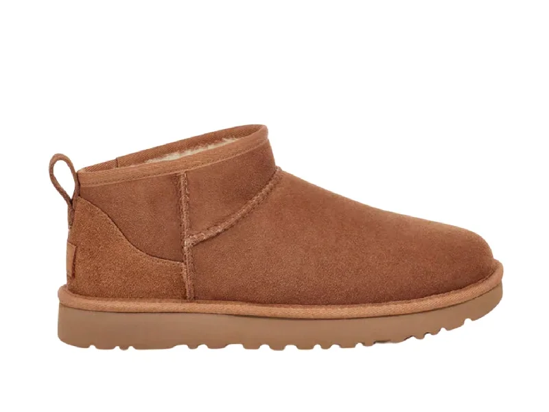 UGG: Ultra Mini in Chestnut