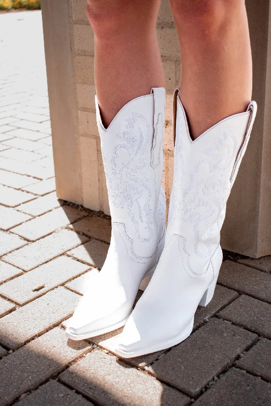 Jeffrey Campbell: Dagget in White