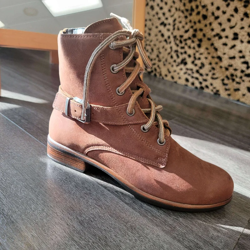 SOFT COGNAC LEATHER / 35