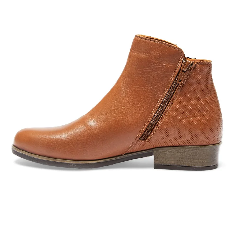 Lido Boot in Mid Brown Leather