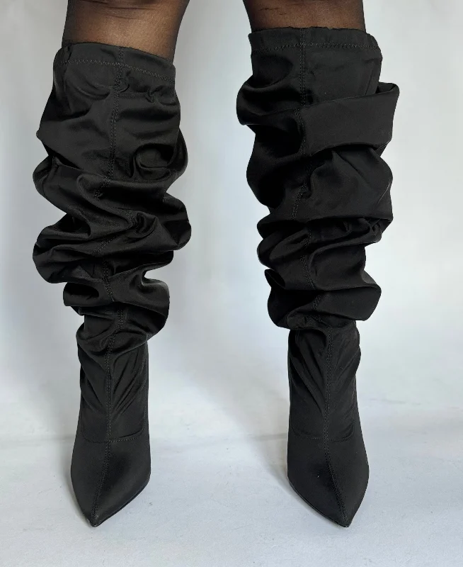 Montage Slouch Boot (Black)