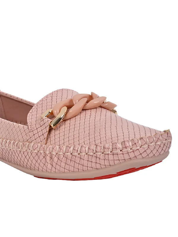 Women Pink Basket Weave Textured Loafers