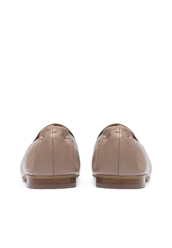 Biatracey Nougat Flat Leather Loafers