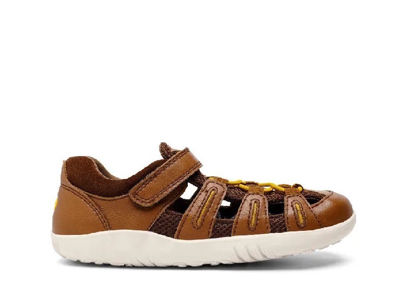 BOBUX - KID+ SUMMIT SANDAL: CARAMEL + TOFFEE