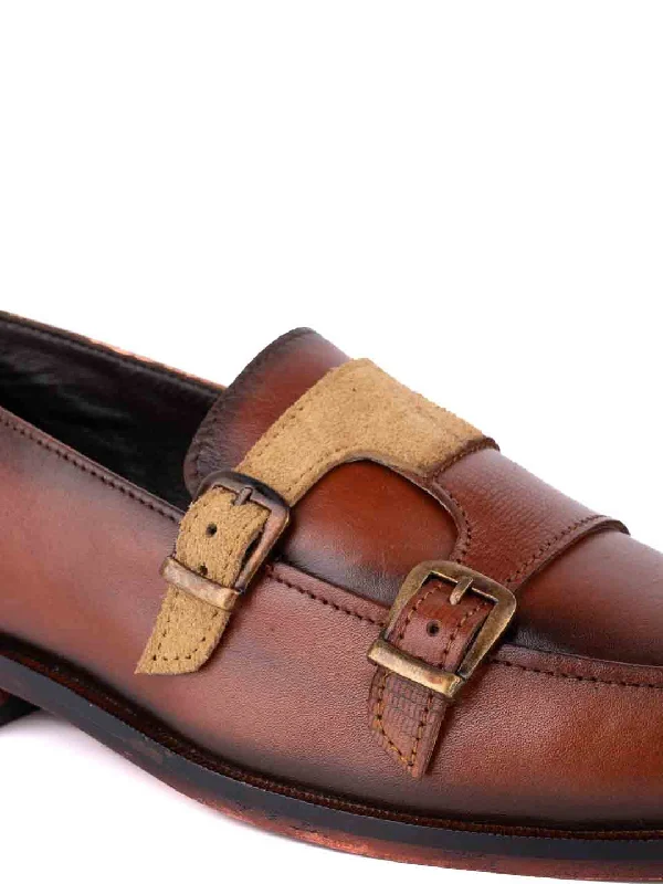 Men Tan Solid Loafers