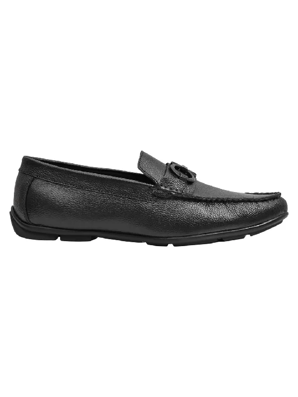 Men Black Solid Loafers