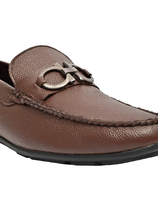 Men Brown Solid Loafers