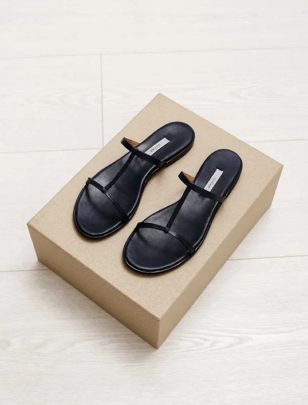 Lips Savana Sandal Navy