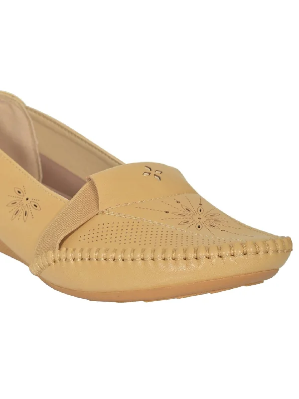 Women Camel Printed Laser Cut Loafers