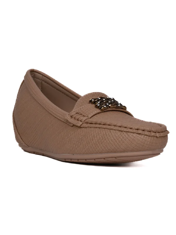 Women Camel Textured Wedge Heel Loafers