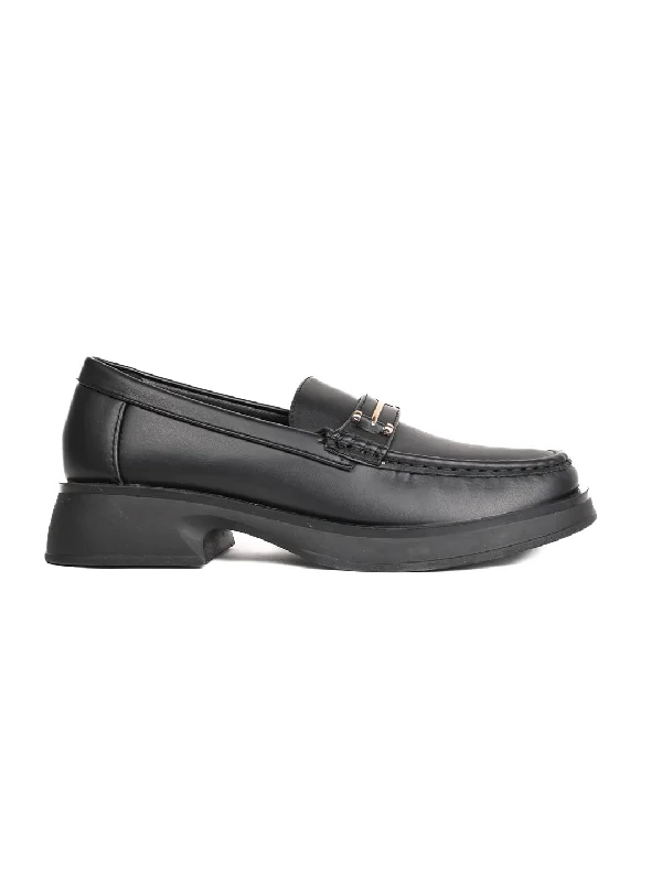 Women Black Solid Loafers