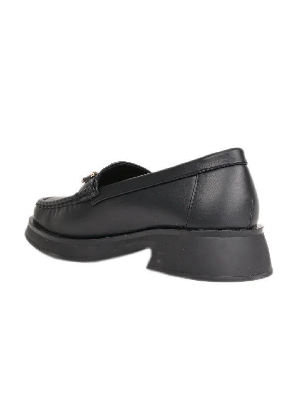 Women Black Solid Loafers