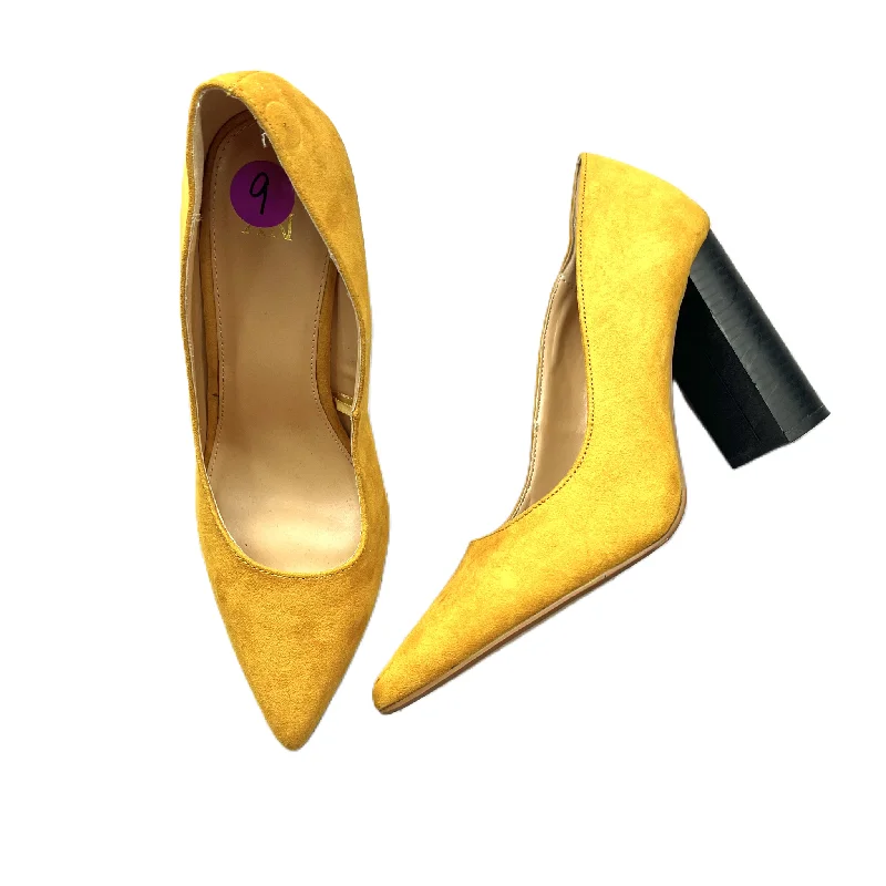 Yellow Shoes Heels Block By New York And Co, Size: 9