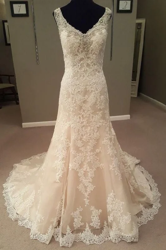 Mermaid Long Champagne Bridal Dress with Lace Classic Lace Gown