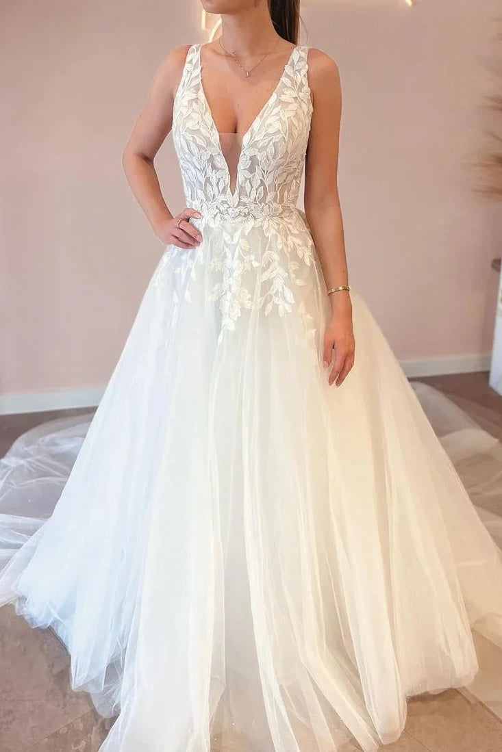 Tulle A-Line Low V-Neck Sleeveless Appliques Long Wedding Dress Full Length Gown