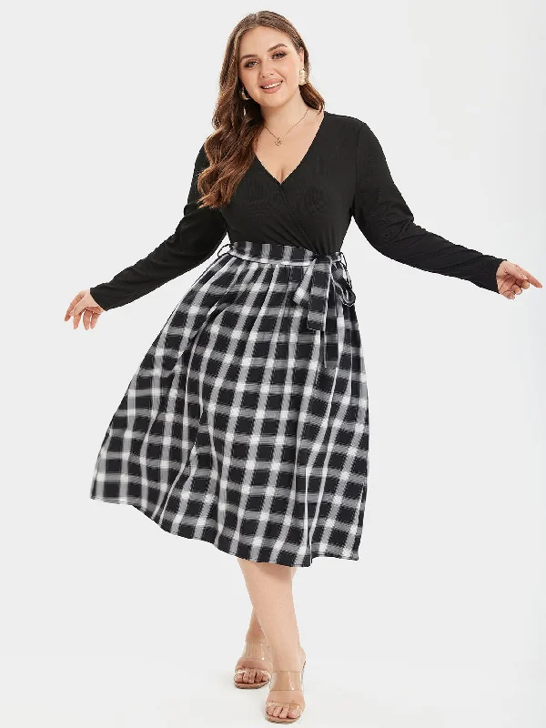 Plaid Print V-Neck Belted Midi Dress