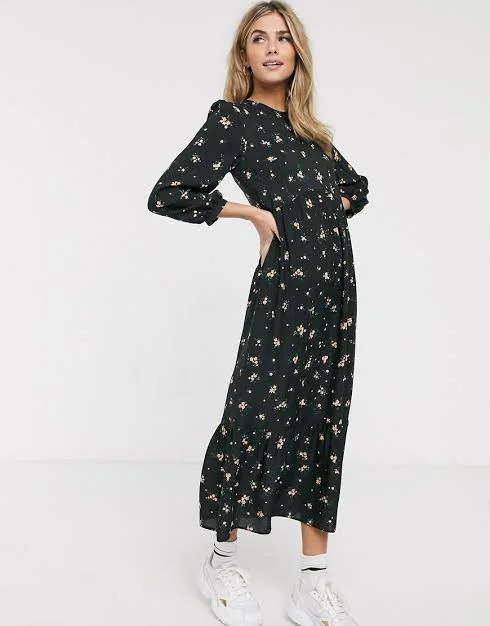 Volume Sleeve Midi Dress with Tiered Skirt in Ditsy Floral-Black Midi Skirt Party